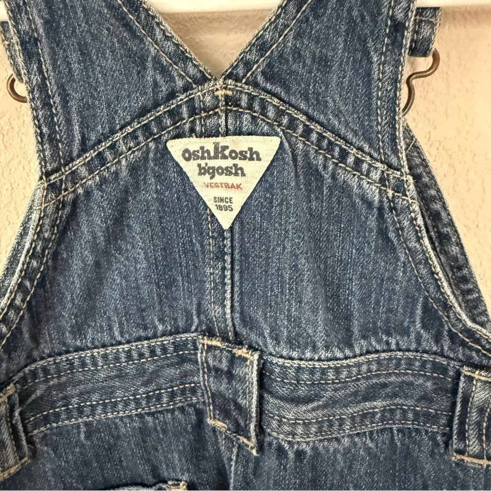 OshKosh Denim Jumper Dress Kids‎ 12M Blue Butterfly Embroidered Overall Skirt